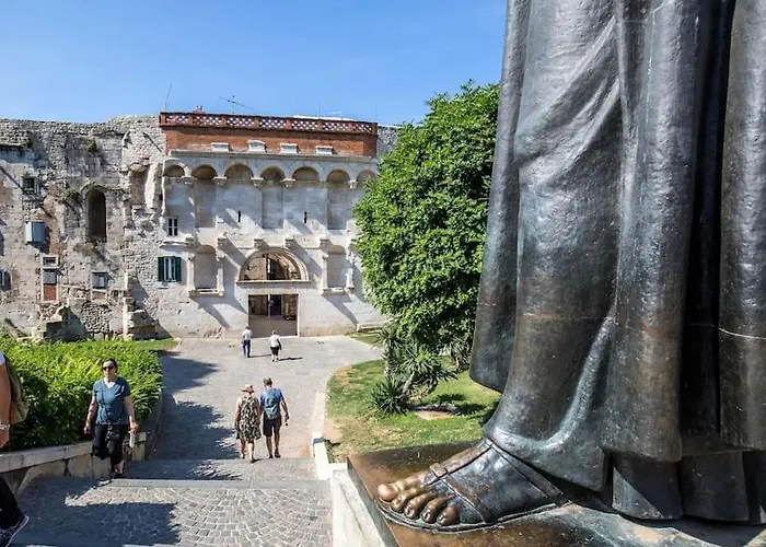 Dio Dream Apartment Split